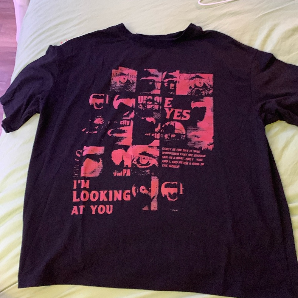 Black and red t-shirt